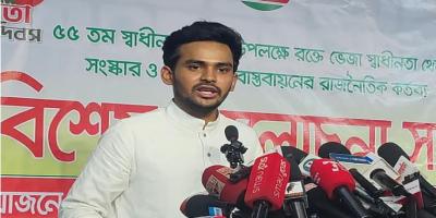 ২০২৯ সাল পর্যন্ত ক্ষমতায় থাকার প্রস্তাব দিয়েছিল ‘ডিপ স্টেট’: আসিফ মাহমুদের বক্তব্যে তোলপাড়া